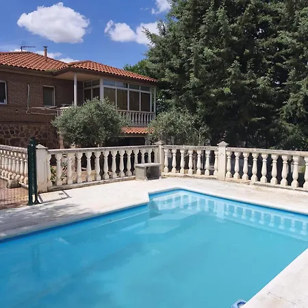El Encinar De Nieves - Piscina Privada, Cerca De Y Puy Du Fou Дом отдыха *